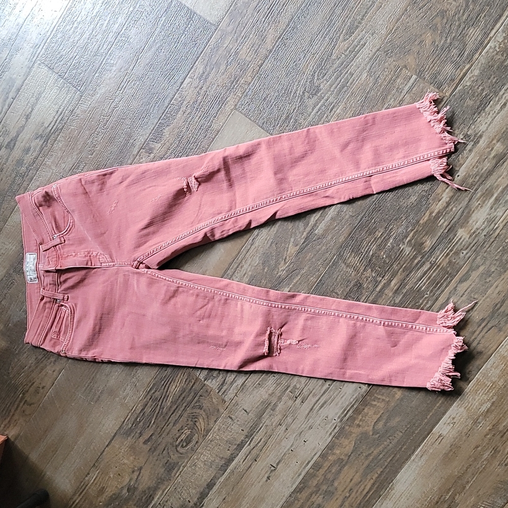 EUC- FP We the Free, Distressed Blush jeans
